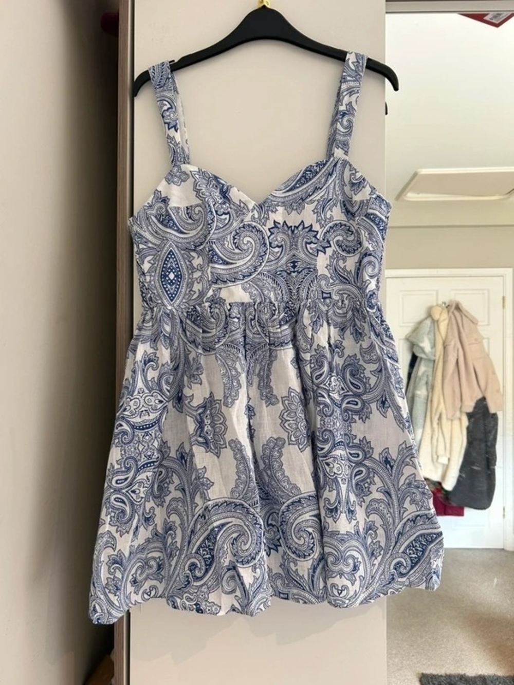Zara White and Blue Paisley Mini Dress